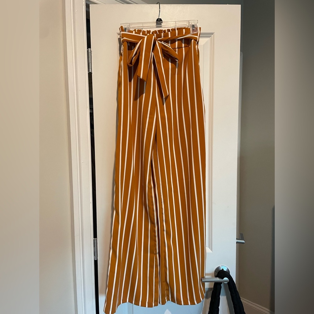 Forever 21 Flowy Striped Dress Pant